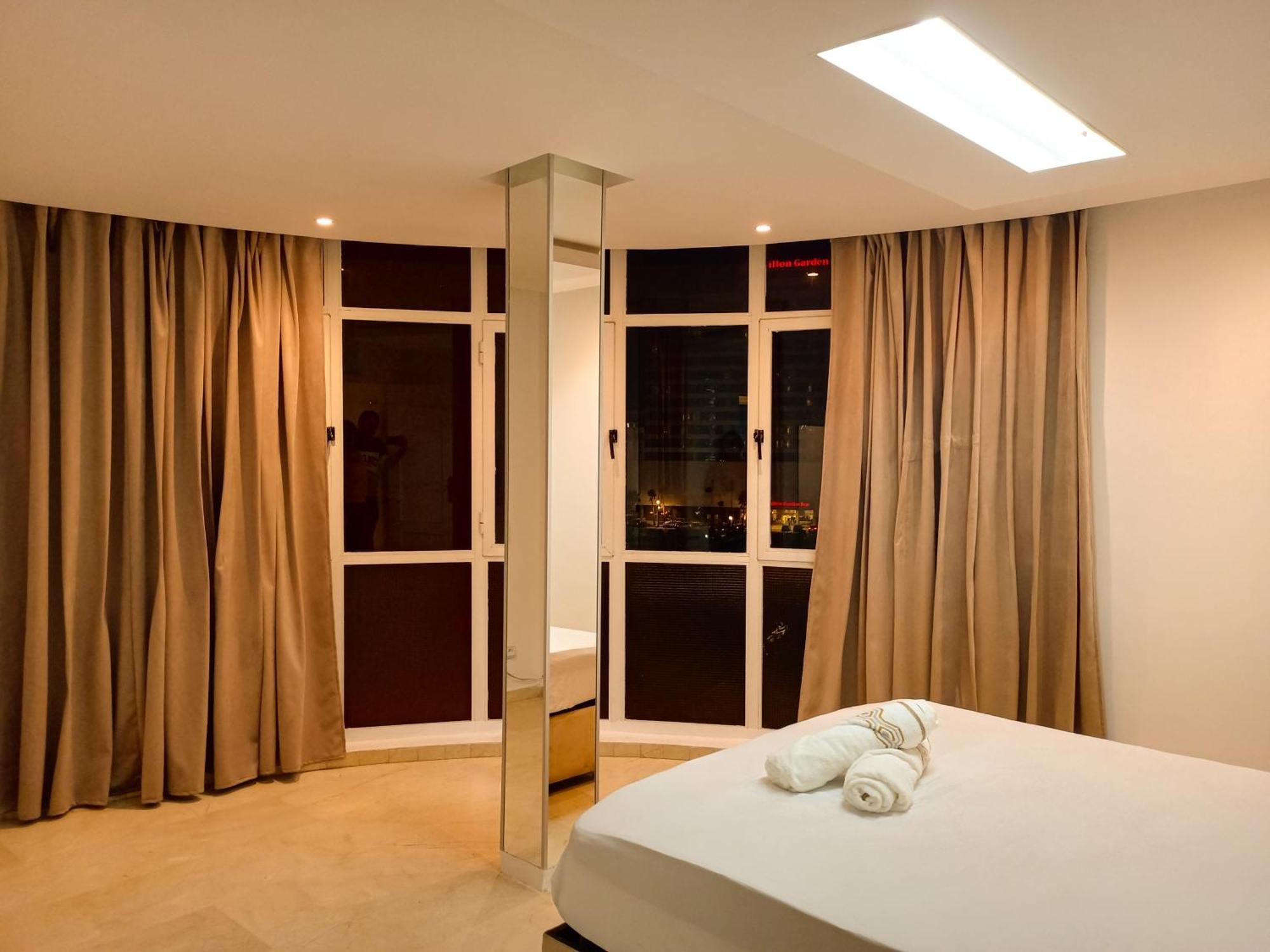 Appartement A Malabata En Face Centre Commercial Megarama & La Gare De Tgv M2 Tangier Exterior photo