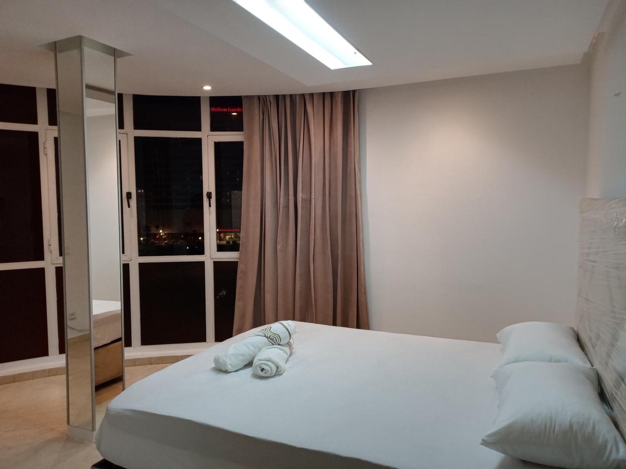 Appartement A Malabata En Face Centre Commercial Megarama & La Gare De Tgv M2 Tangier Exterior photo