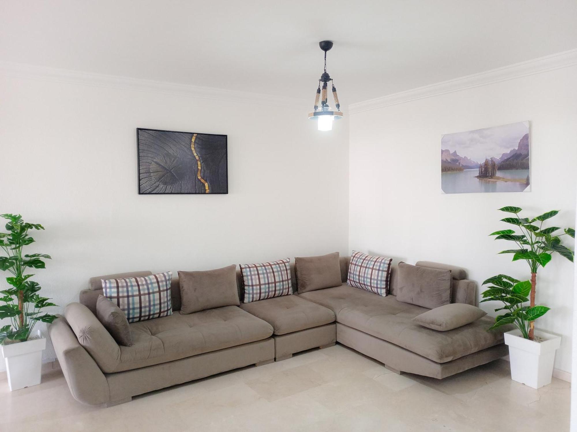 Appartement A Malabata En Face Centre Commercial Megarama & La Gare De Tgv M2 Tangier Exterior photo